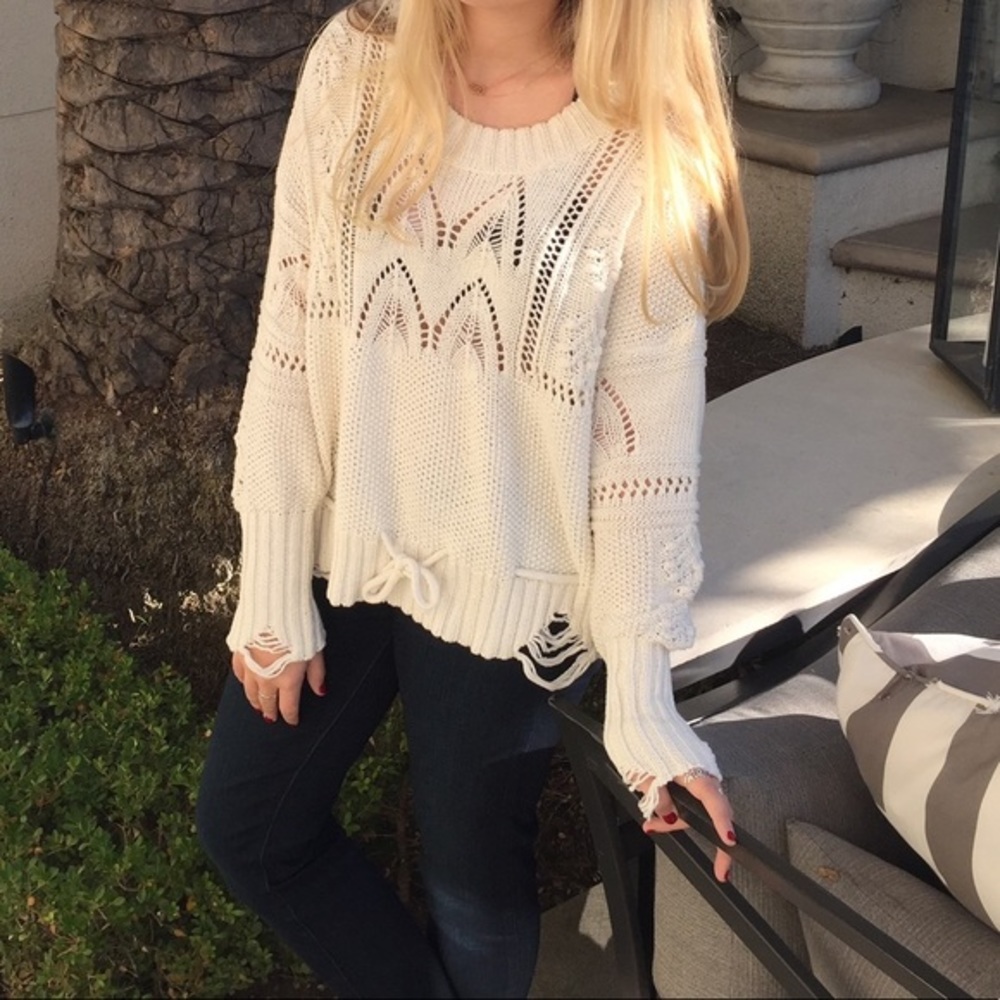 Wildfox Distressed Knit‎ Sweater